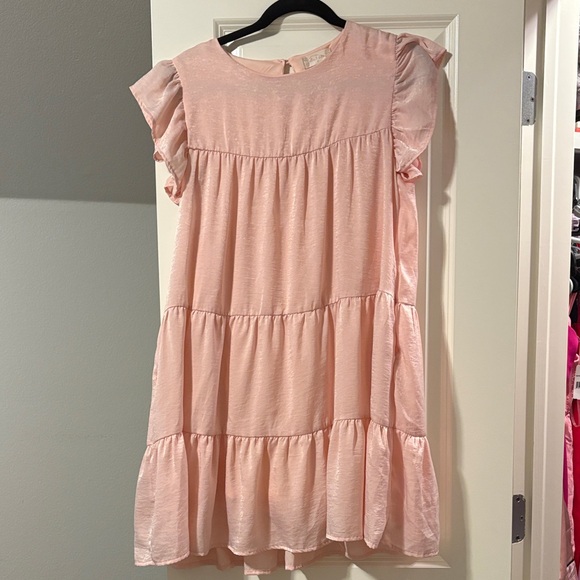 Altar'd State Dresses & Skirts - Altar'd state babydoll tiered pink Dress size M